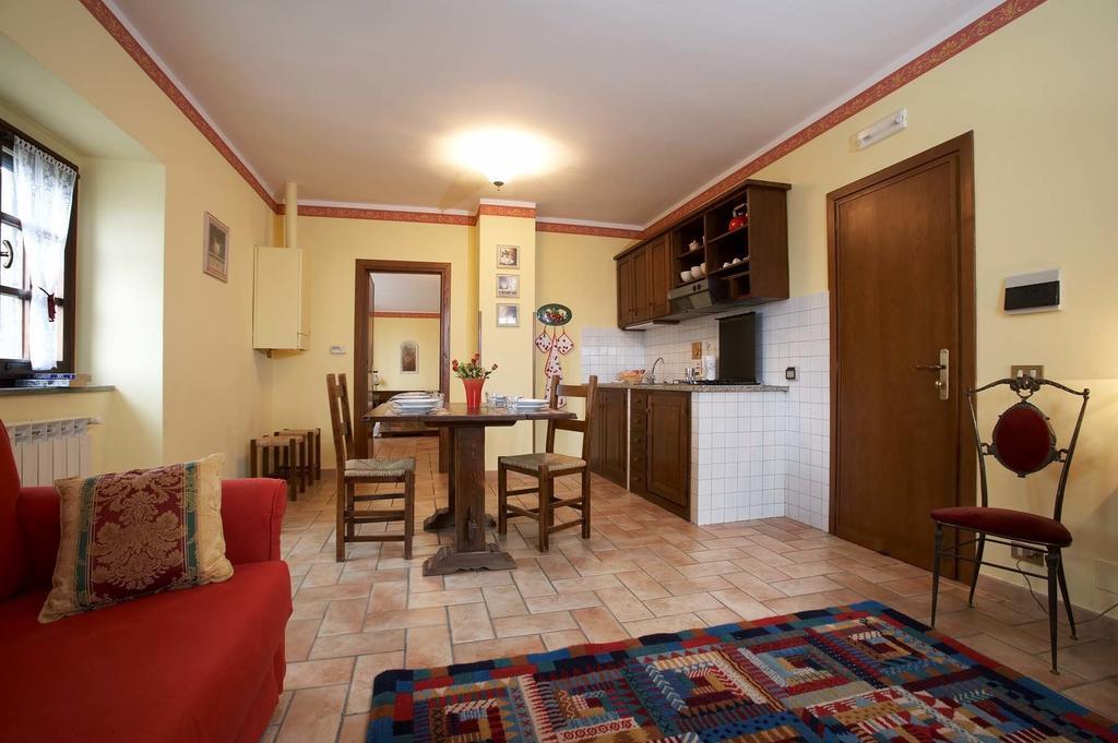 Casale Favilluta Guest House Petrignano Ruang foto