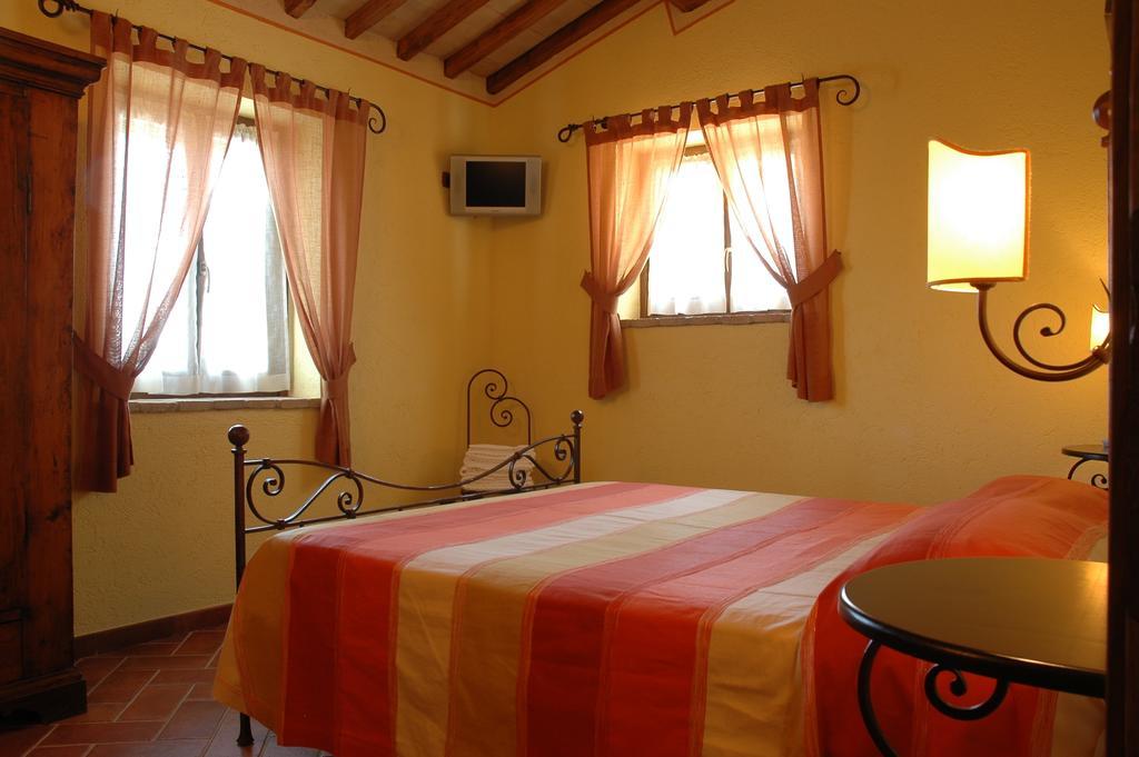 Casale Favilluta Guest House Petrignano Ruang foto