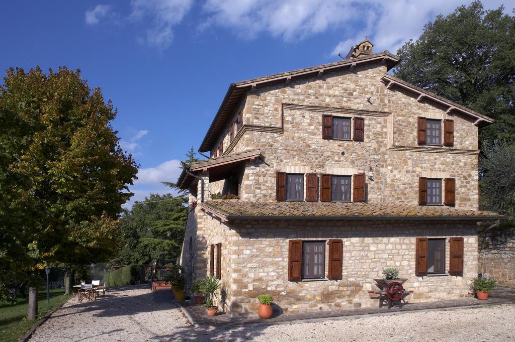 Casale Favilluta Guest House Petrignano Bagian luar foto